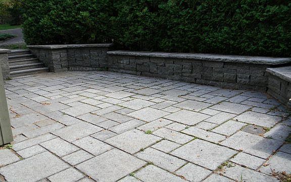 5th image of 27 Cayuga Way