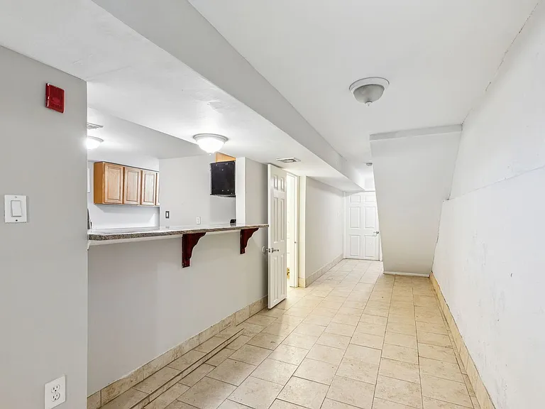 3412 Spring Partners LP — Photo 162