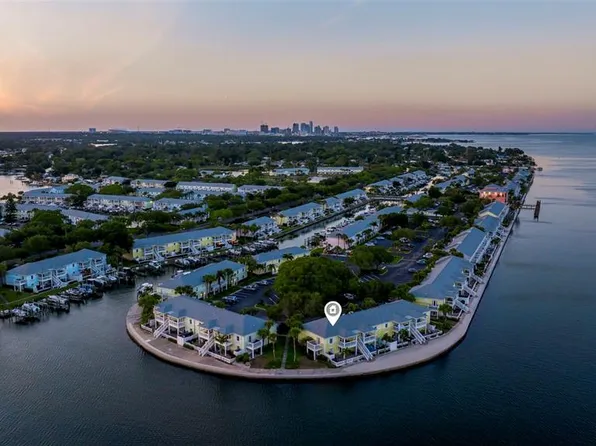 5280 Coquina Key Dr SE APT B, Saint Petersburg, FL 33705