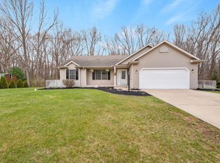 30585 Mary Don Ln, Elkhart, IN