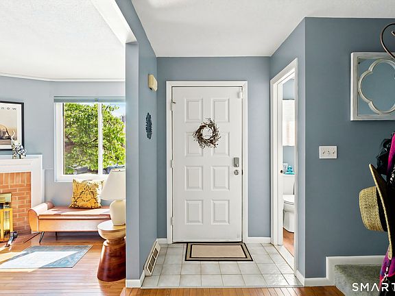 3rd image of 115 Promenade Drive #115