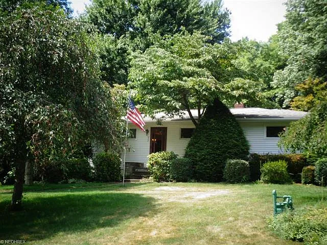 272 S Alling Rd photo 1
