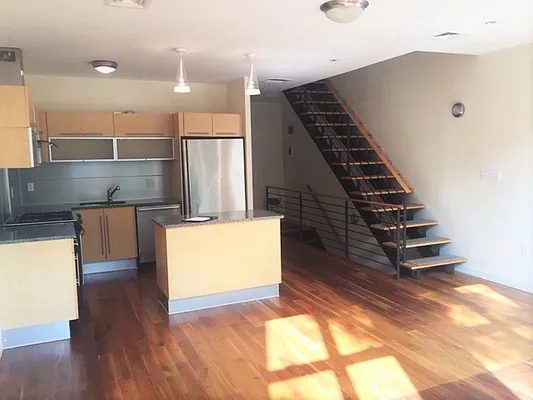 Rented by Living Quest Real Estate Inc. | media 30