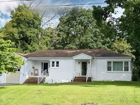 4607 Fulton Dr, Knoxville, TN 37918