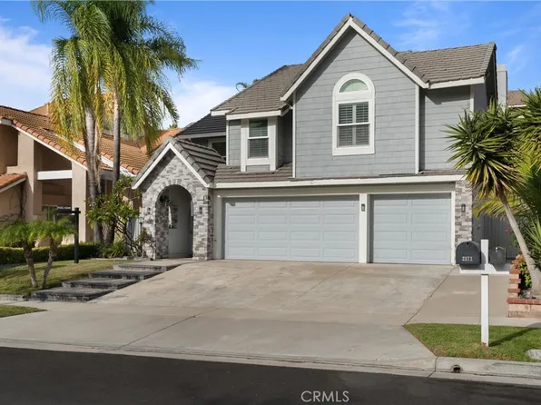 3371 Amy Dr, Corona, CA 92882