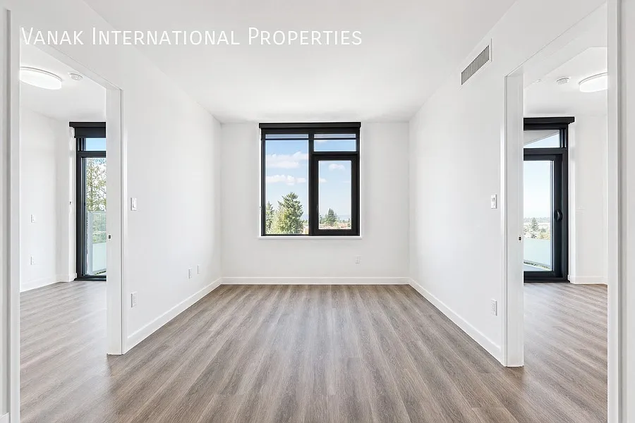 O2 Metrotown | Luxury 2 Bed + Den | 2 Bath | 2 Weeks FREE in AUGUST — Photo 2