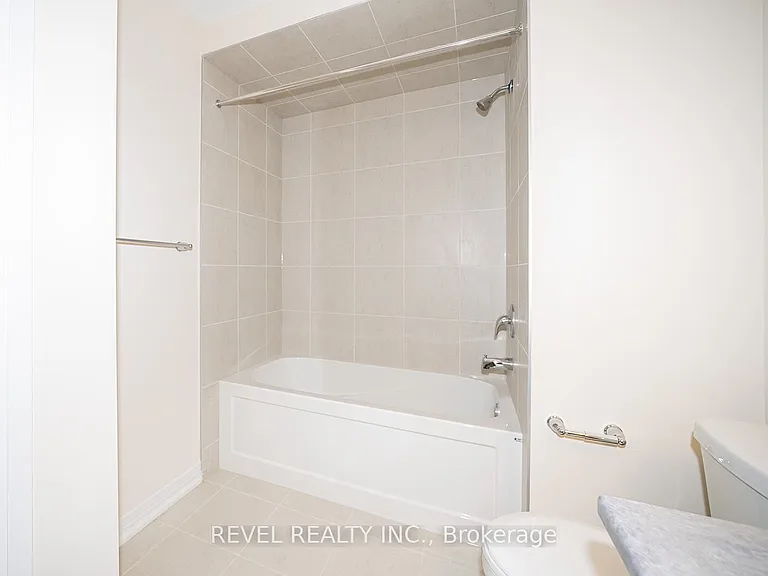 31 Wakeling Dr — Photo 25