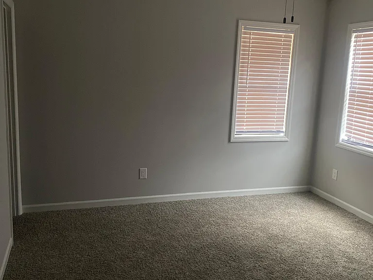 1908 Green Cir — Photo 8