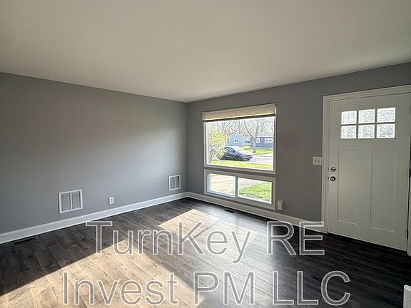 2nd image of 63 Hubbard Way