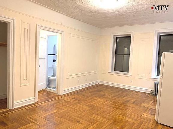 2nd image of 34-20 30th Ave APT H1