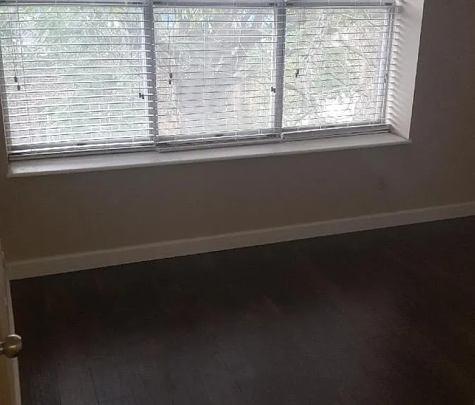 5515 Pershing Ave #21 — Photo 8