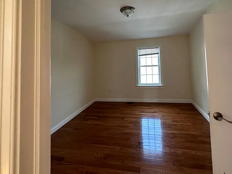 222 Winchester St #2 — Photo 8