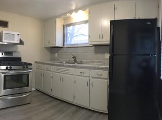 7211 Rogers St, Machesney Park, IL 61115