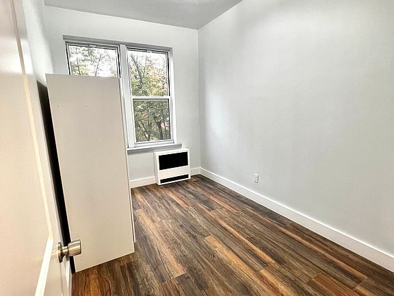 5th image of 378 50th St #3F