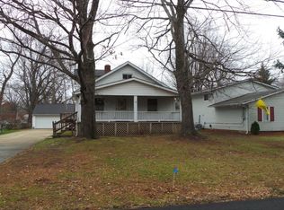 5998 Harrison St, Mentor, OH 44060