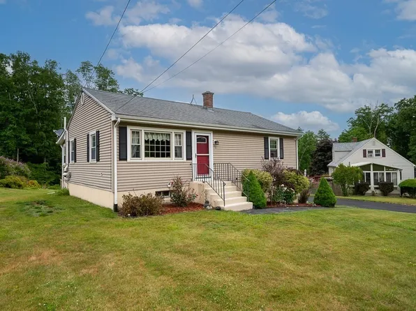 28 Vista Ln, Southbridge, MA 01550