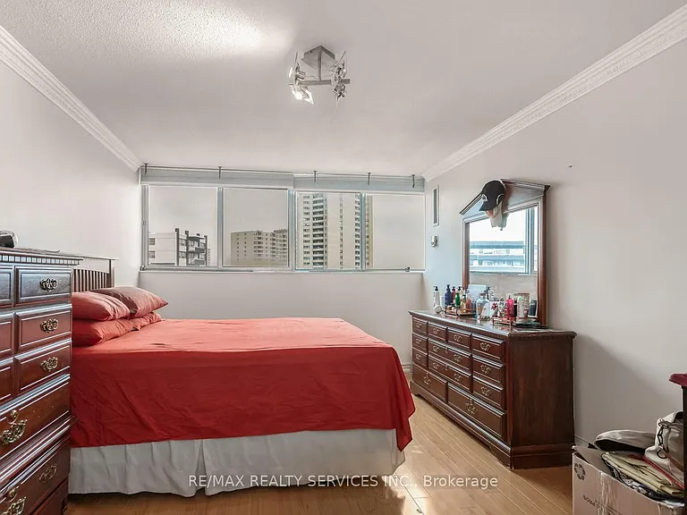11 Wincott Dr #11 — Photo 15