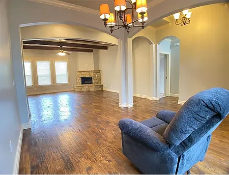 4 bed, 2463 sqft, $2,750 — Photo 4