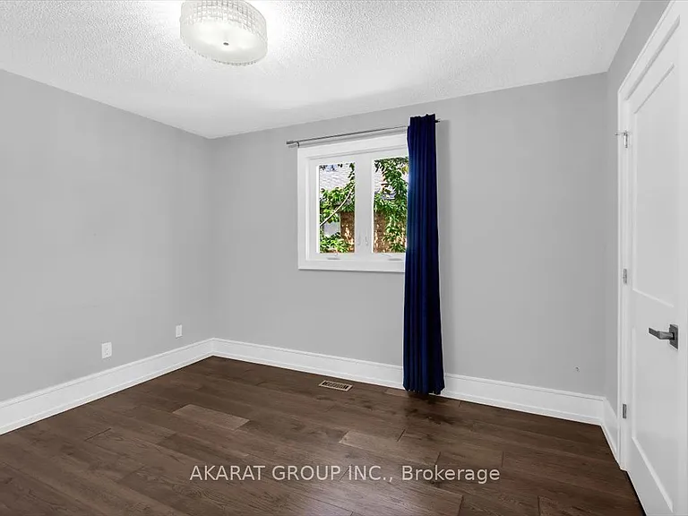 1274 Kings College Dr — Photo 27