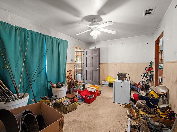 4th image of 1302 San Jacinto Ave