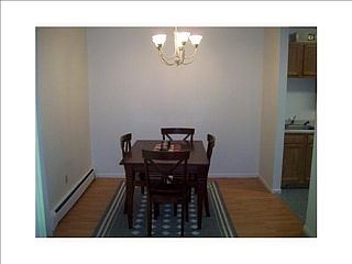 3rd image of 360 Concord Ln