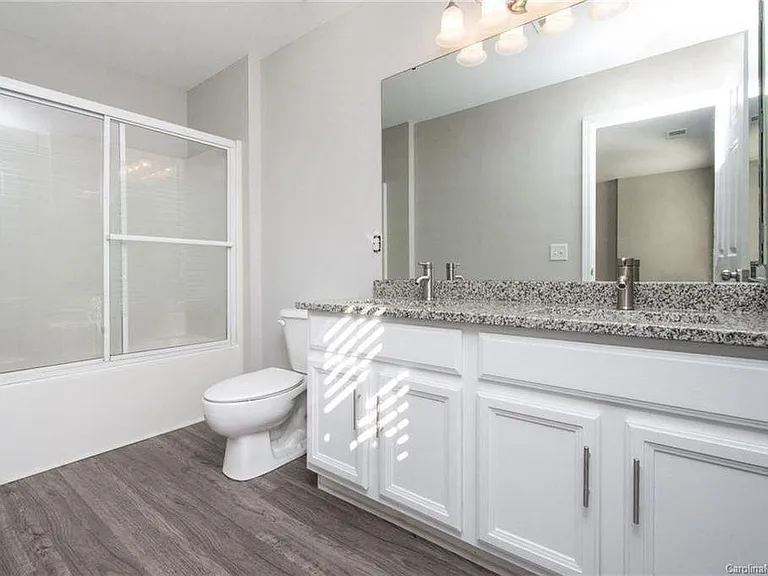 9523 Lina Ardrey Ln — Photo 12