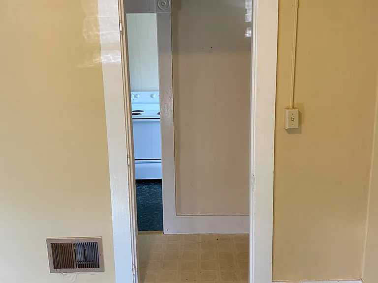 31 Foss St #1 — Photo 6