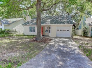 1735 River Front Dr, Charleston, SC 29407