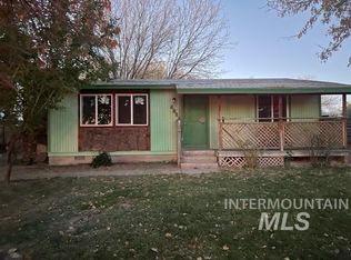 468 Calico St, Hansen, ID 83334