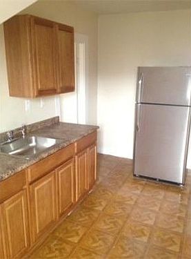 1st image of 191 Franklin St #2
