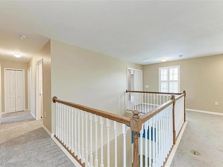2084 La Palma Ave — Photo 14