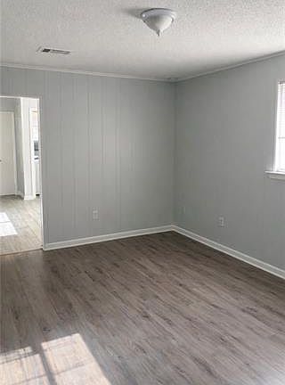 3rd image of 116 Sunrise Dr