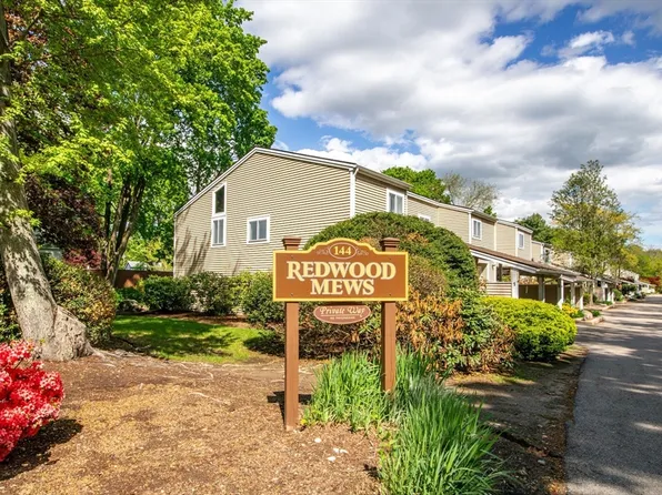 2 Redwood Mews #2, East Walpole, MA 02032