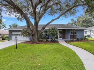 4614 Valley View Dr E, Lakeland, FL 33813