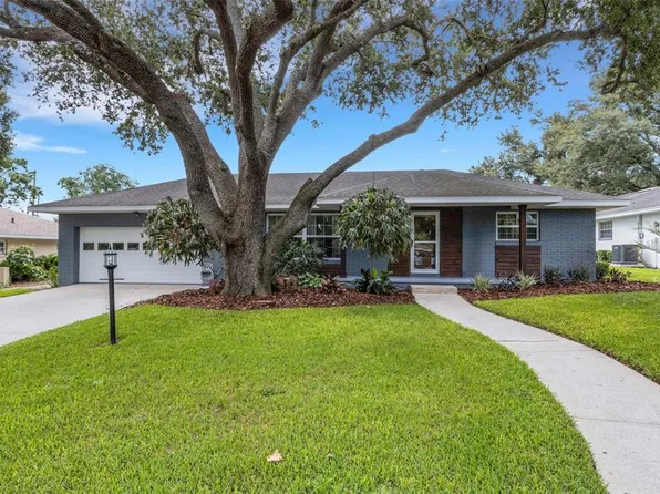 4614 Valley View Dr E, Lakeland, FL 33813