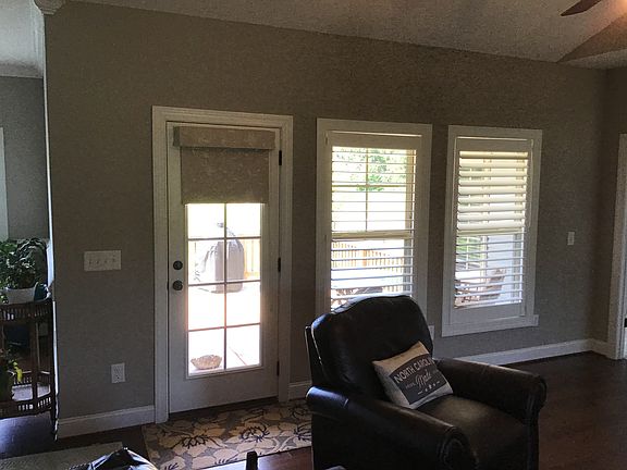 3rd image of 190 Still Poplar Pl