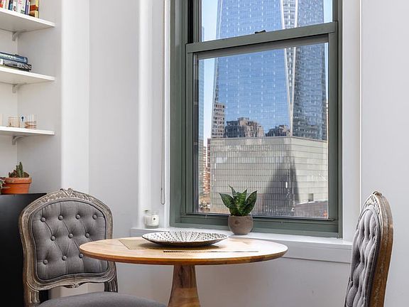 3rd image of 120 Greenwich St APT 9A