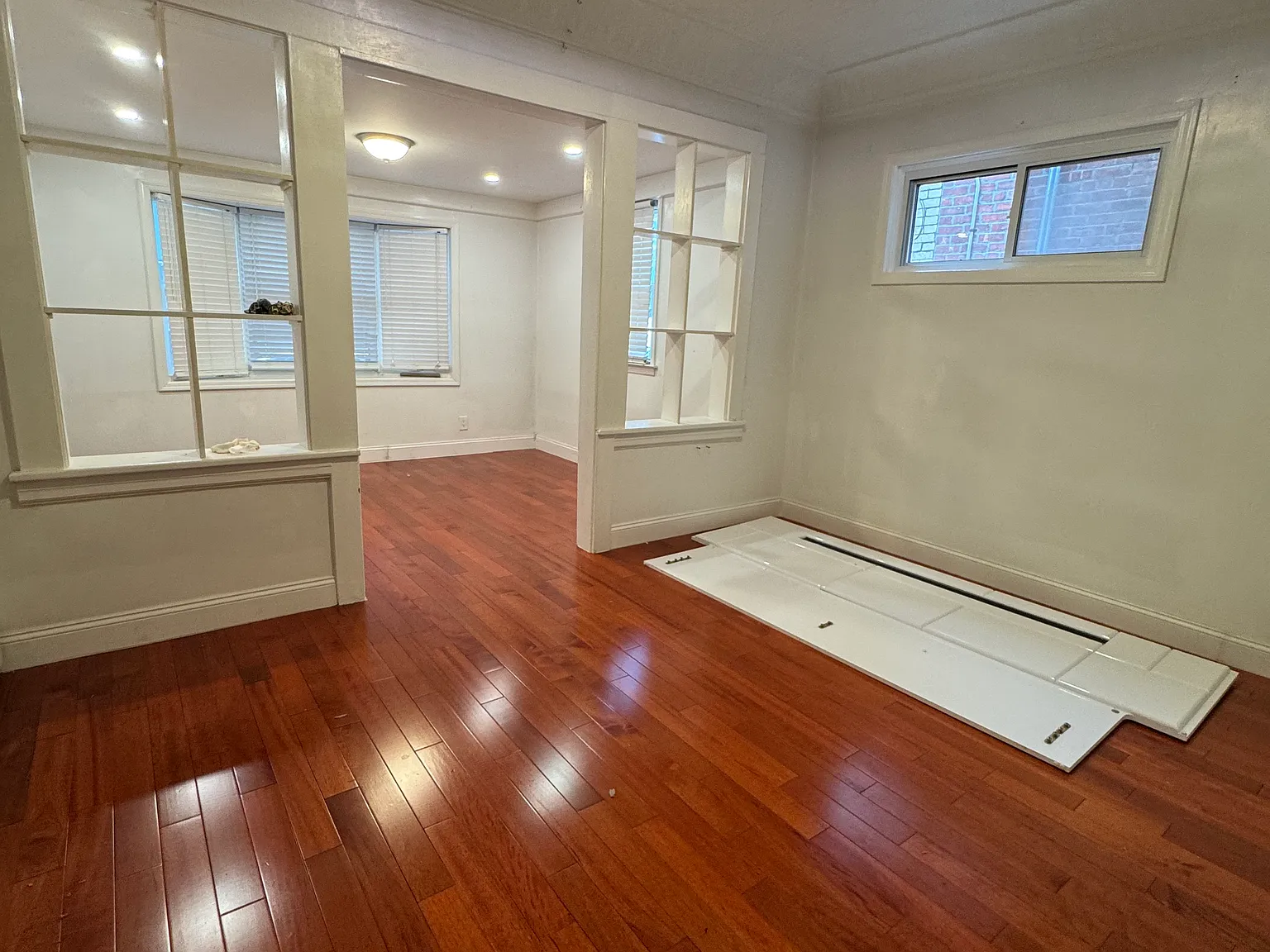 4 bed, 1200 sqft, $3,500 — Photo 1