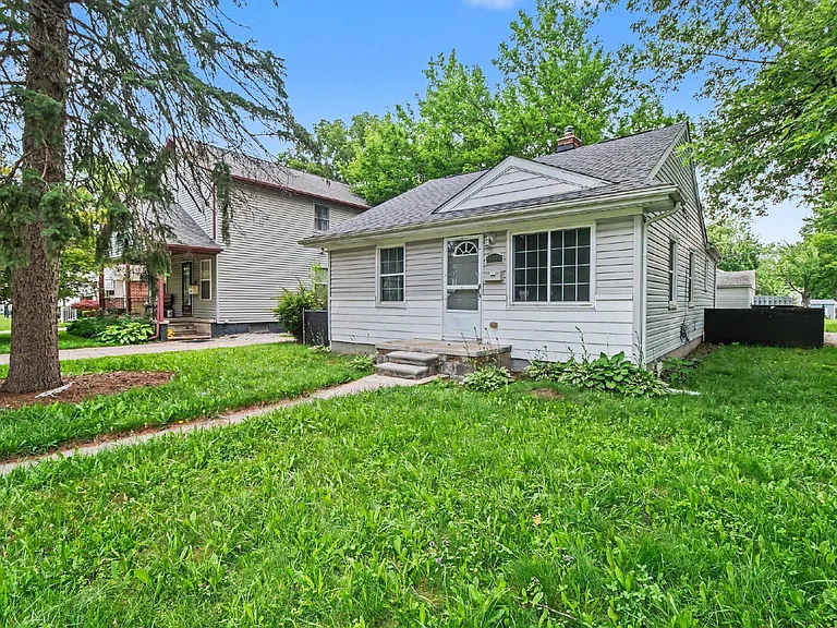 15504 Leona Dr — Photo 5