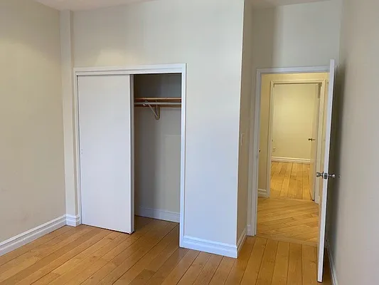 Rented by Douglas Elliman | media 7