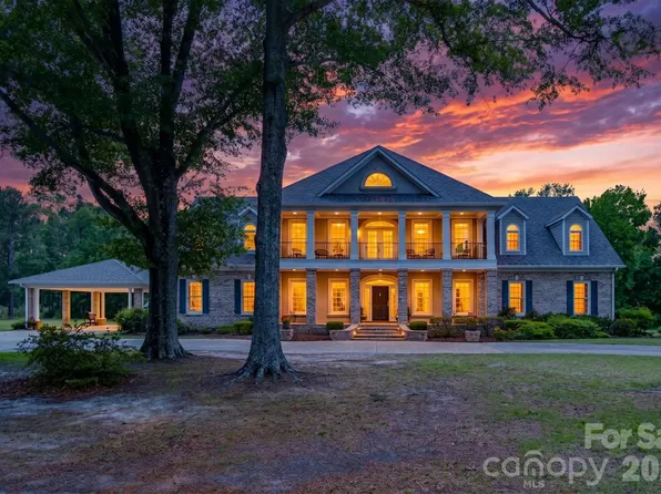 393 Youngs Bend Rd, Kershaw, SC 29067