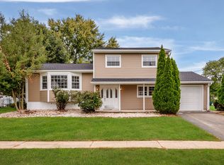 13 Barton Rd, Old Bridge, NJ 08857