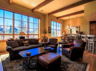 4 Villa Ct, Sun Valley, ID 83353
