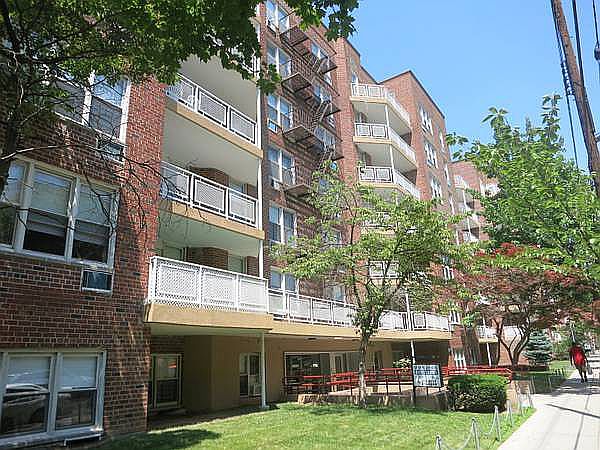 1st image of 3310 Nostrand Ave APT 615