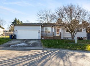 916 Garfield St, Mount Vernon, WA 98273