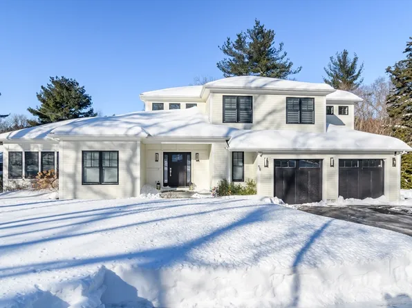 58 Rice Rd, Wayland, MA 01778
