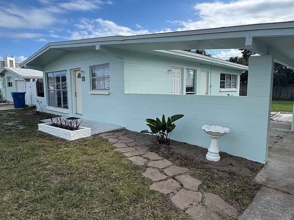 1st image of 18 Essex Dr