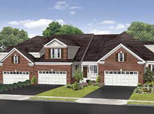 1047 Riviera Dr, Elgin, IL 60124