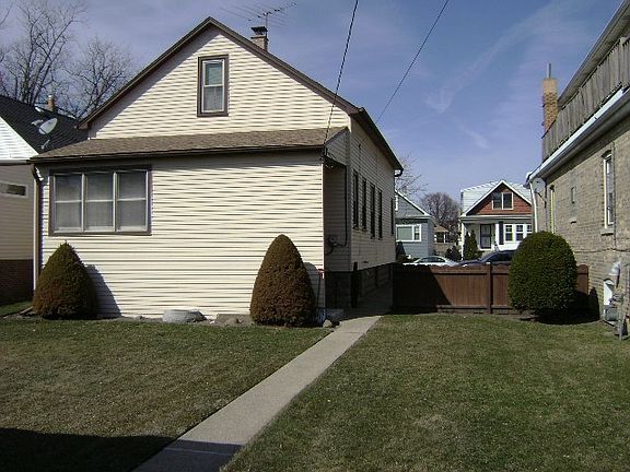 5th image of 6327 W Warwick Ave