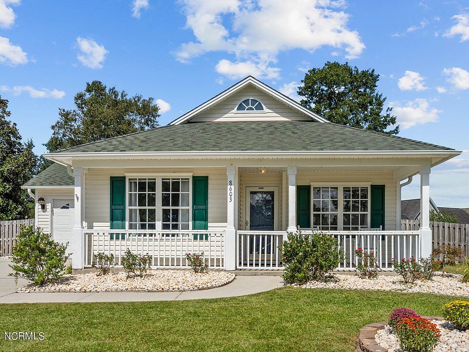 1st image of 8603 Orchard Loop Road NE